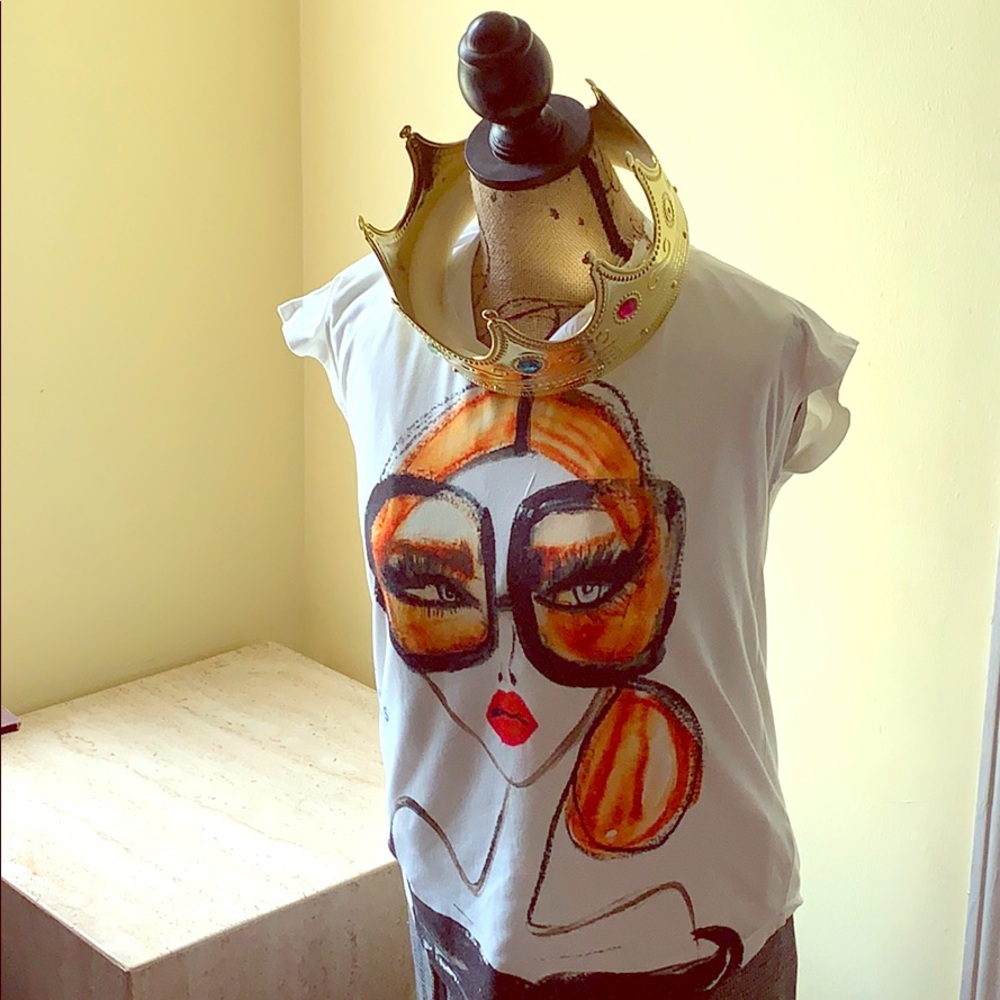 Very unique t-shirt
